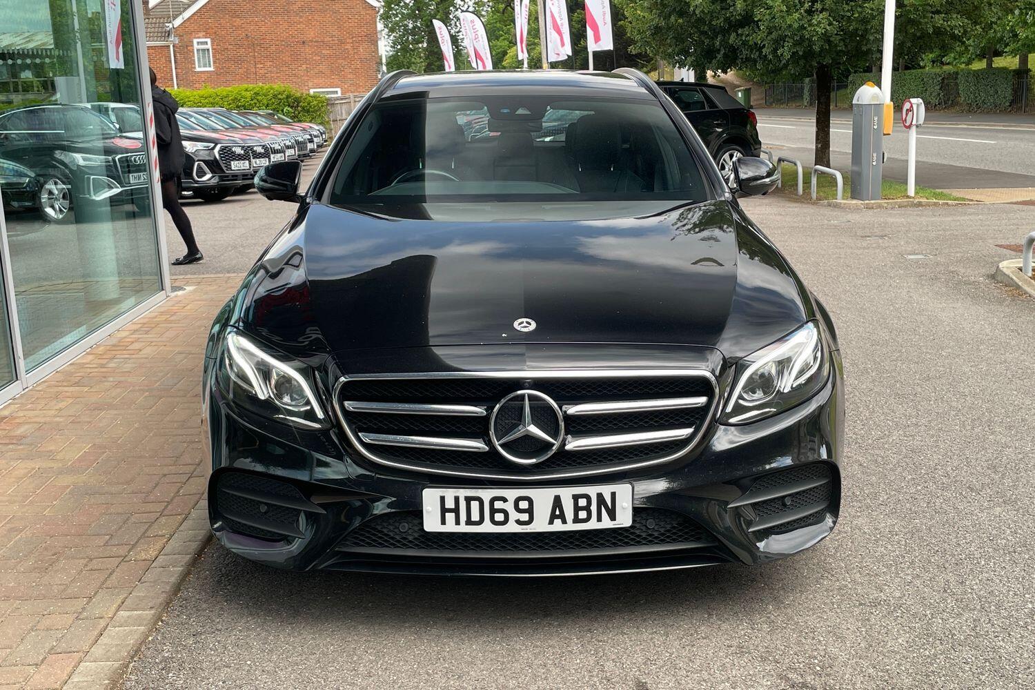 Used Mercedes-Benz E Class for sale - 77671693: Photo 15