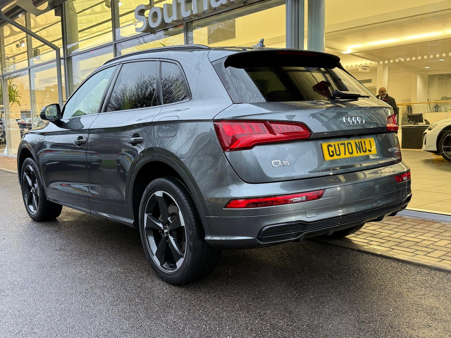 Used Audi Q5 2020 for sale - 77191780: Photo 3
