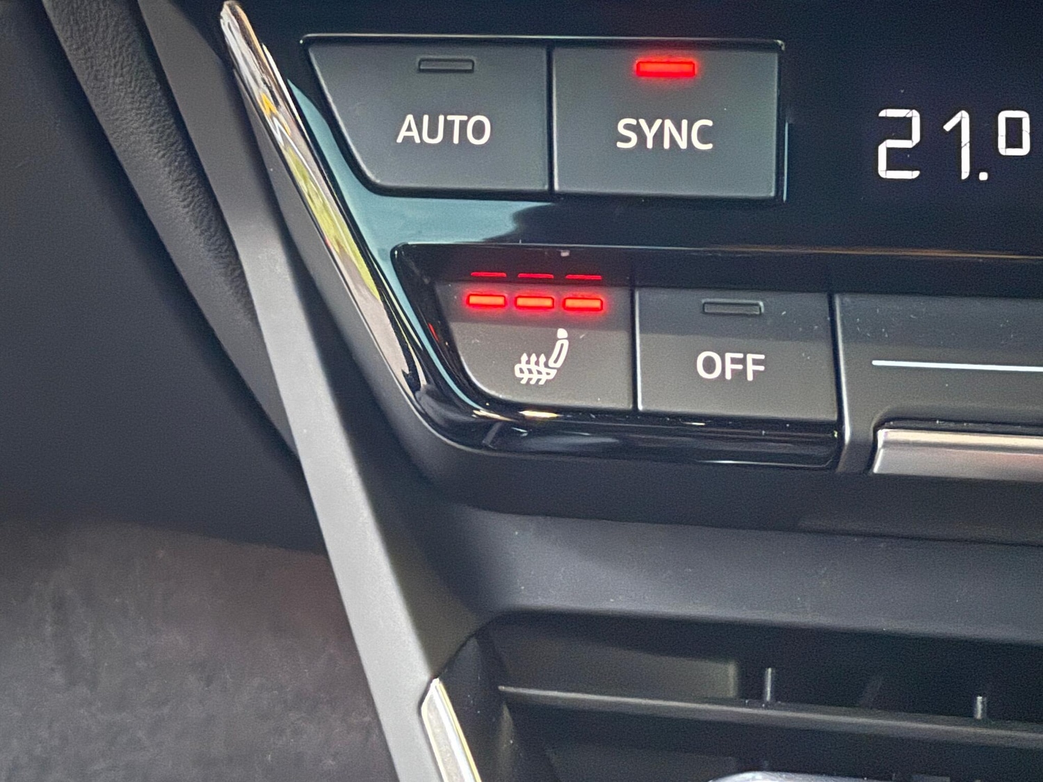 Used Audi e-tron GT 2023 for sale - 77229712: Photo 17