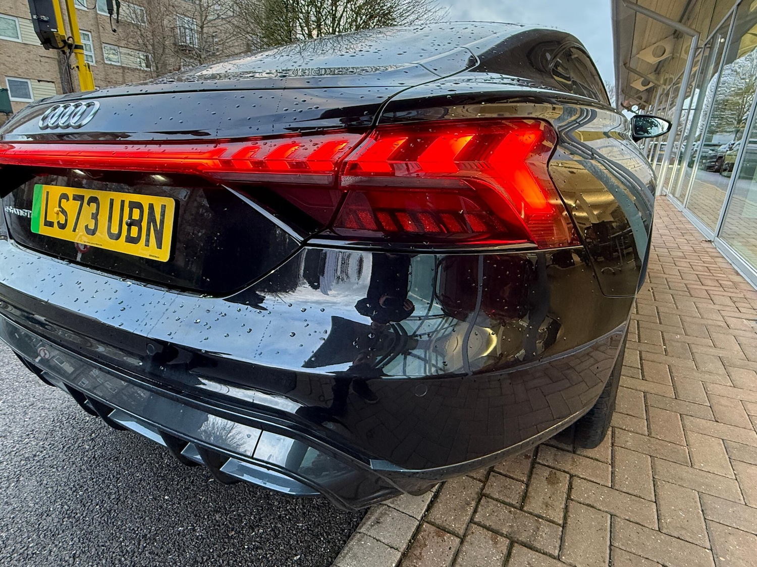 Used Audi e-tron GT 2023 for sale - 77229712: Photo 34