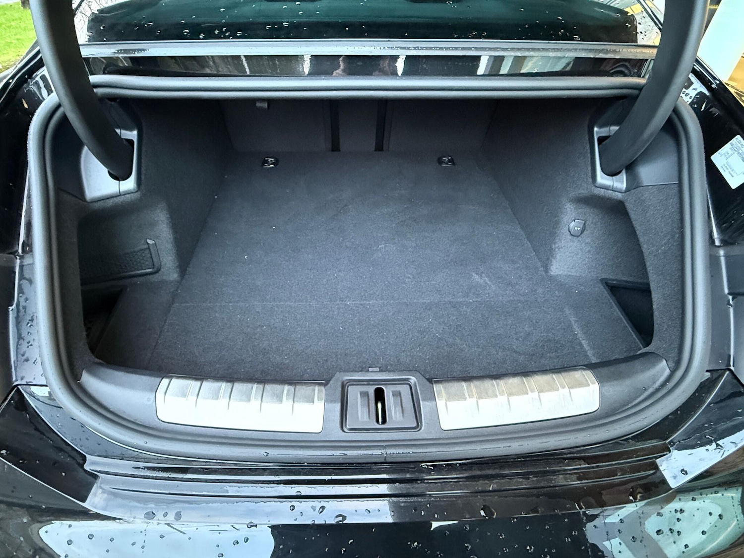 Used Audi e-tron GT 2023 for sale - 77229712: Photo 37