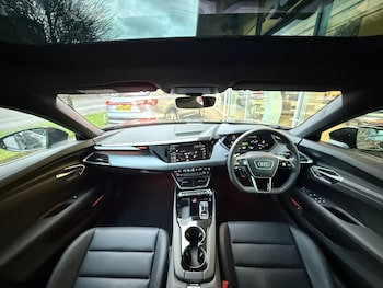 Used Audi e-tron GT 2023 for sale - 77229712: Photo