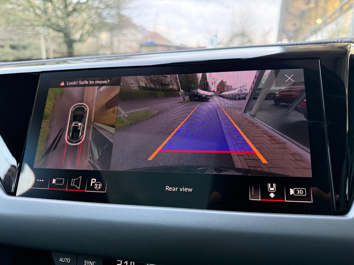 Used Audi e-tron GT 2023 for sale - 77229712: Photo 5