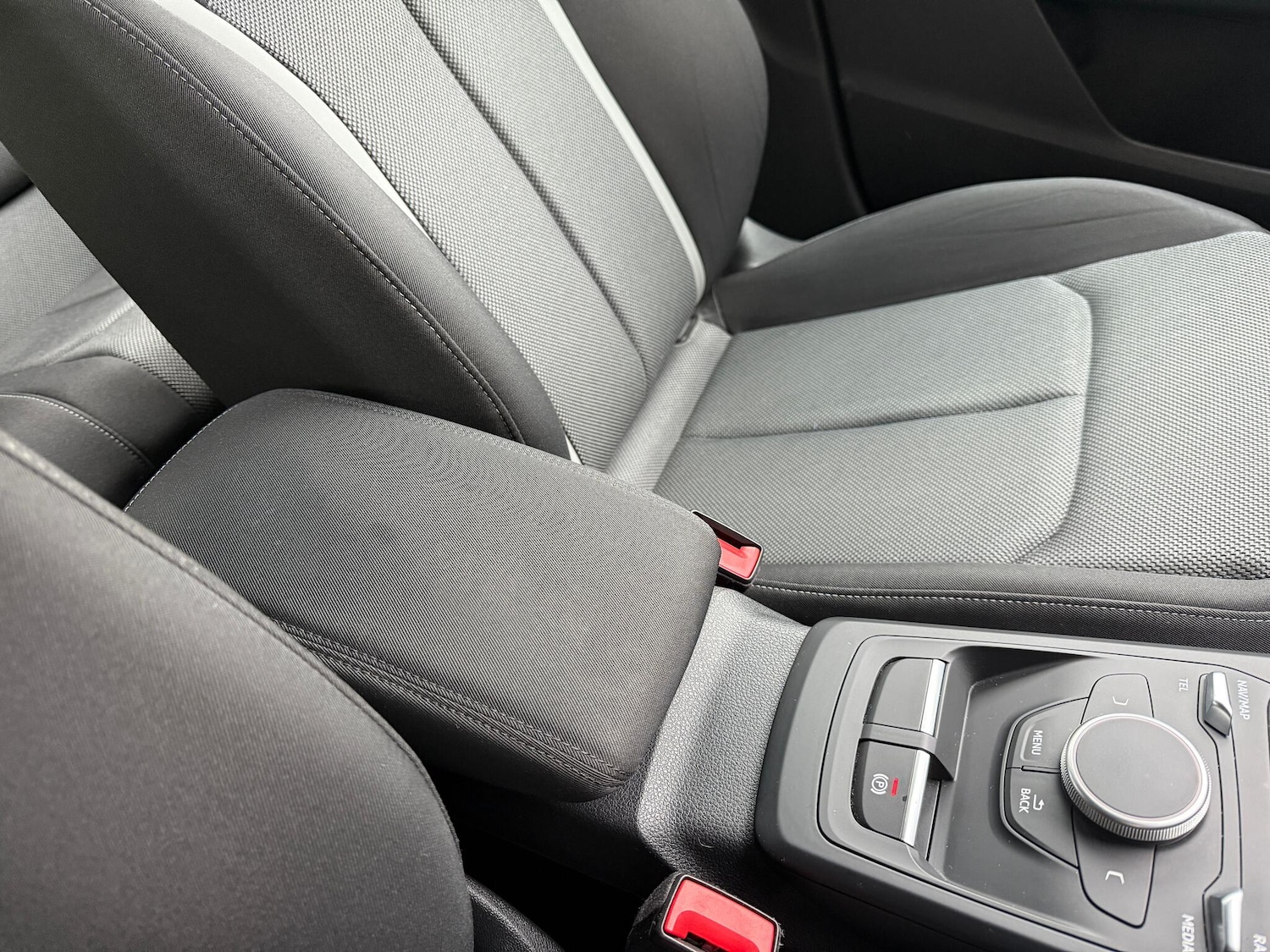 Used Audi Q2 2017 for sale - 77440825: Photo 15