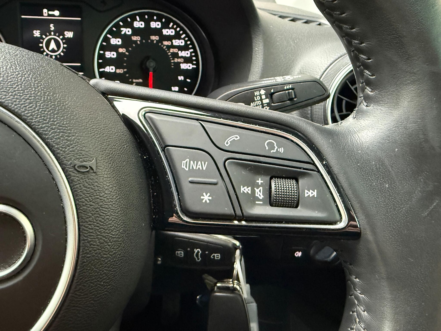 Used Audi Q2 2017 for sale - 77440825: Photo 21