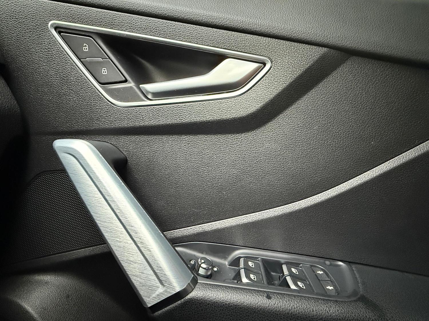 Used Audi Q2 2017 for sale - 77440825: Photo 26