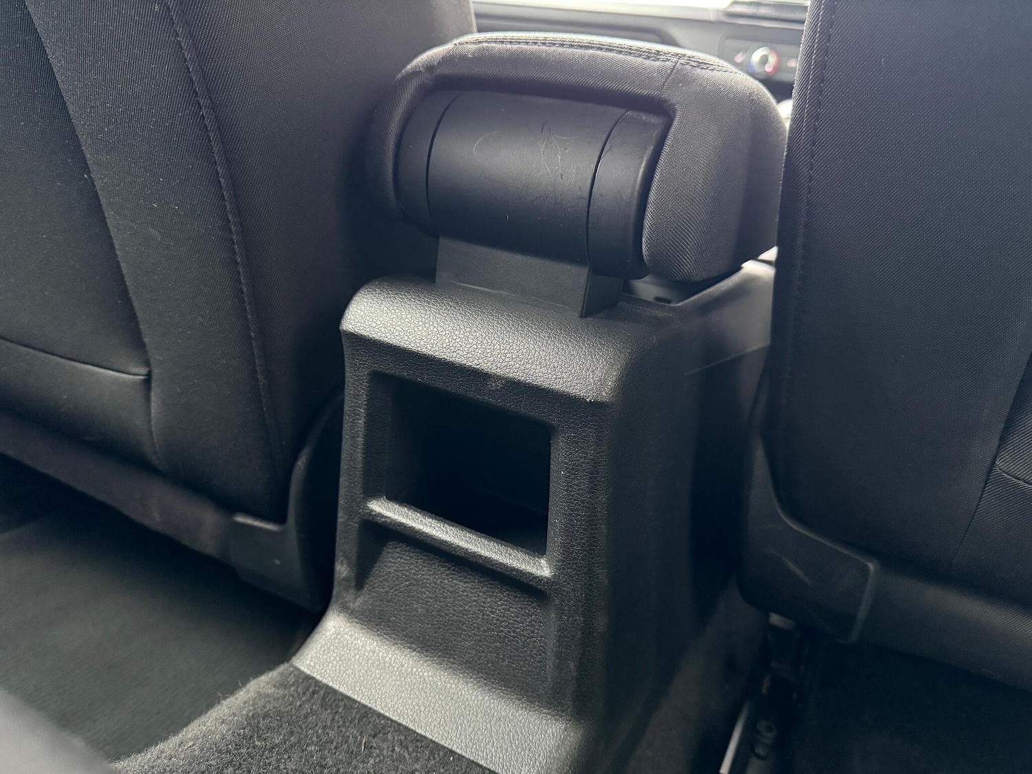 Used Audi Q2 2017 for sale - 77440825: Photo 37