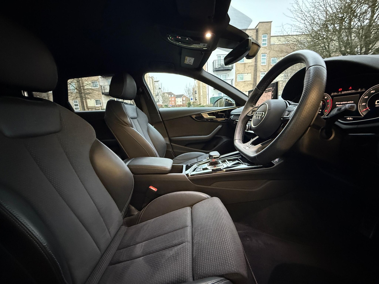 Used Audi A4 2022 for sale - 77203491: Photo 32