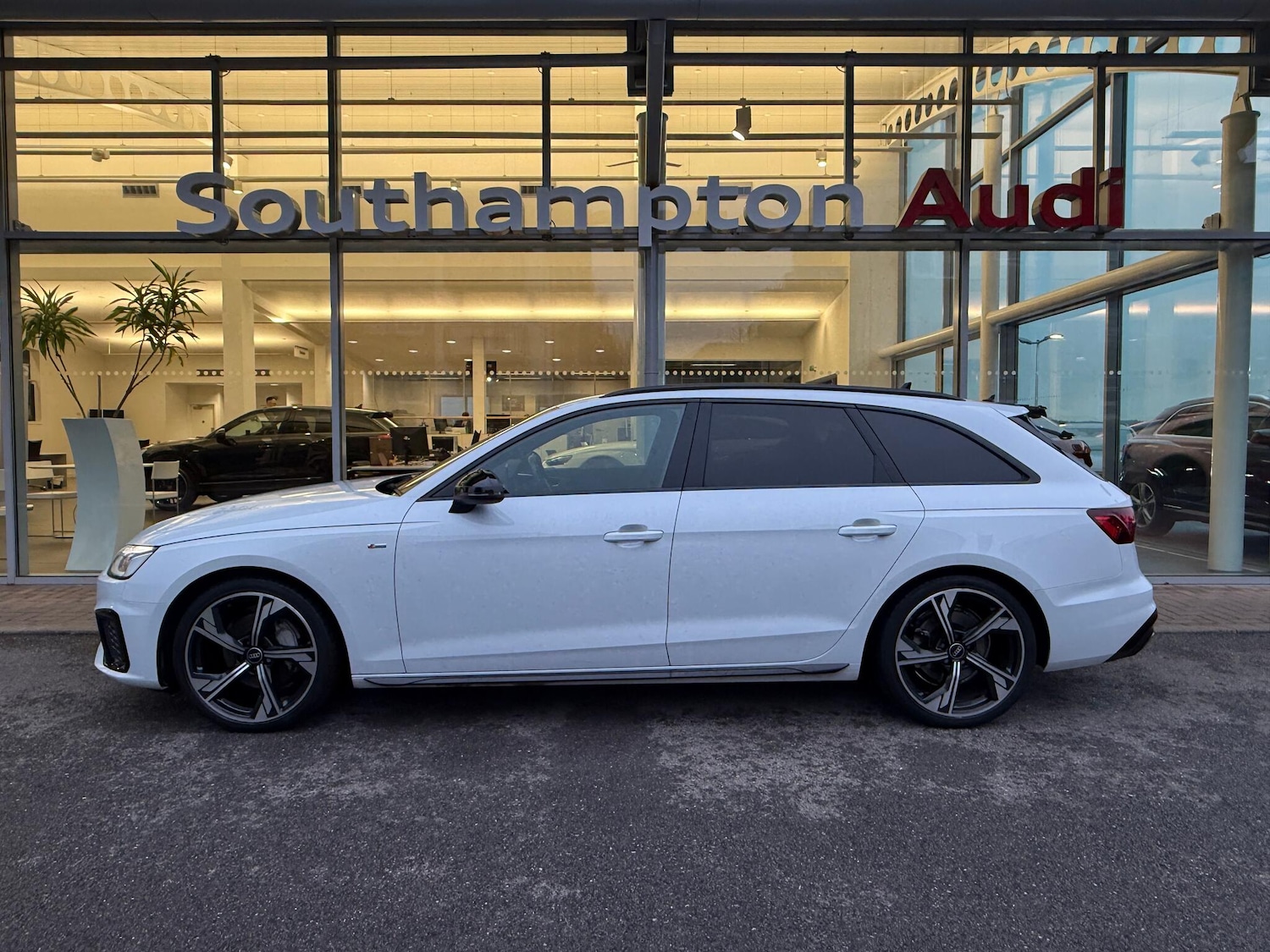 Used Audi A4 2022 for sale - 77203491: Photo 56