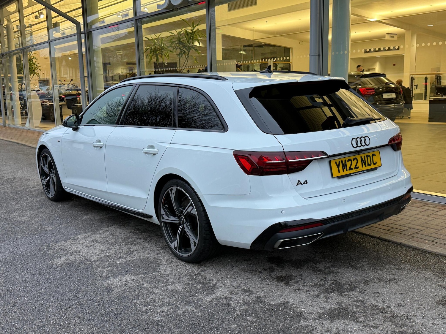 Used Audi A4 2022 for sale - 77203491: Photo 8