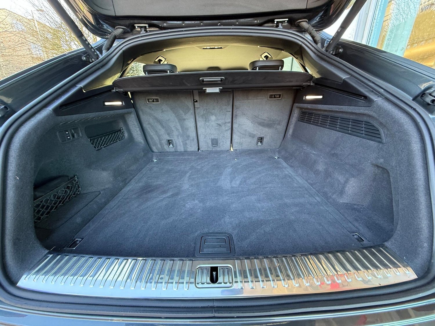 Used Audi SQ8 2024 for sale - 77109011: Photo 25