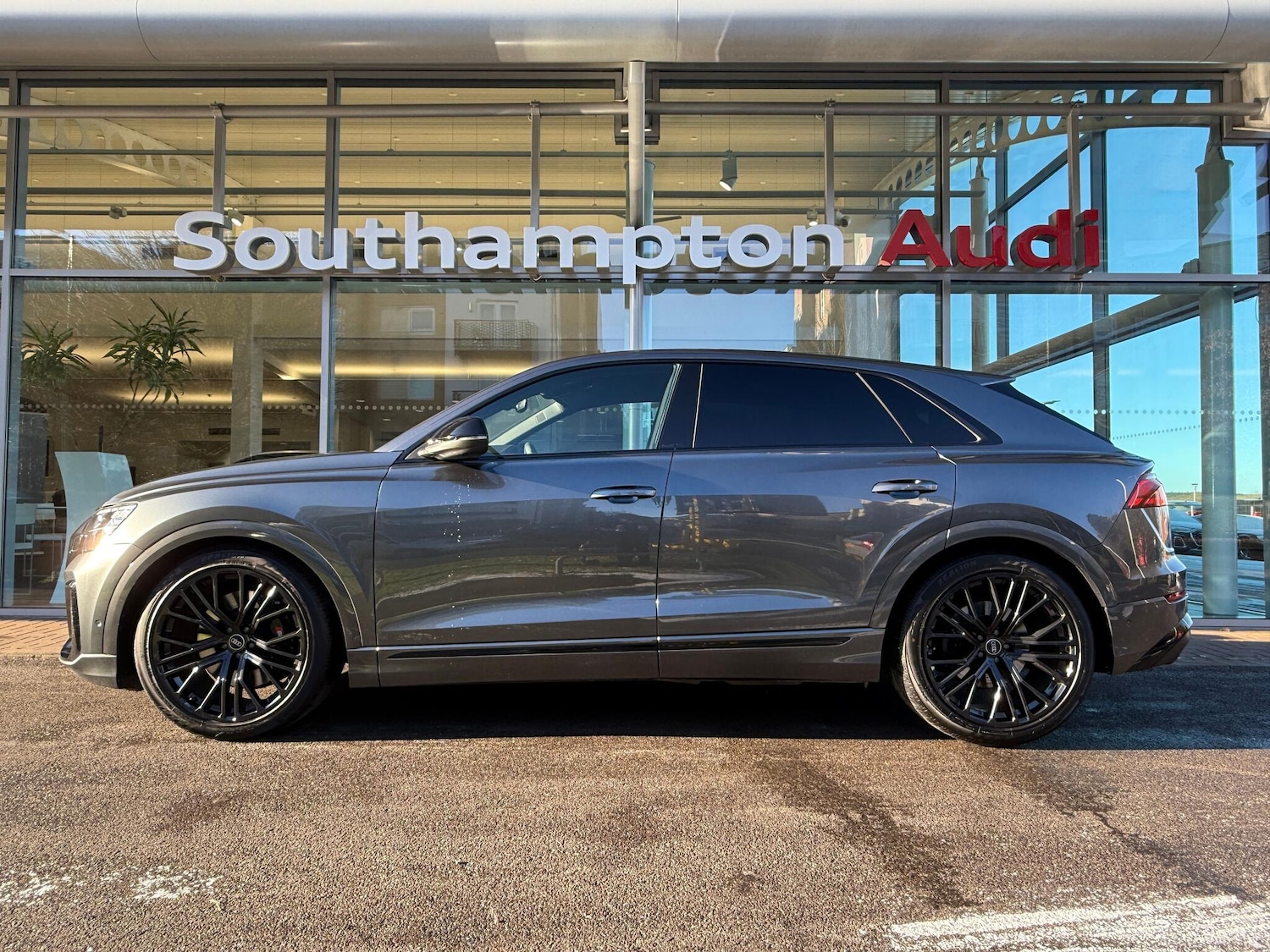 Used Audi SQ8 2024 for sale - 77109011: Photo 32