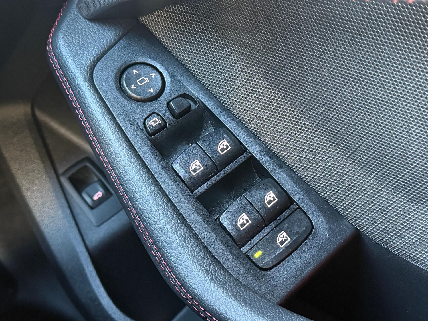 Used BMW 1 Series 2024 for sale - 76607835: Photo 28