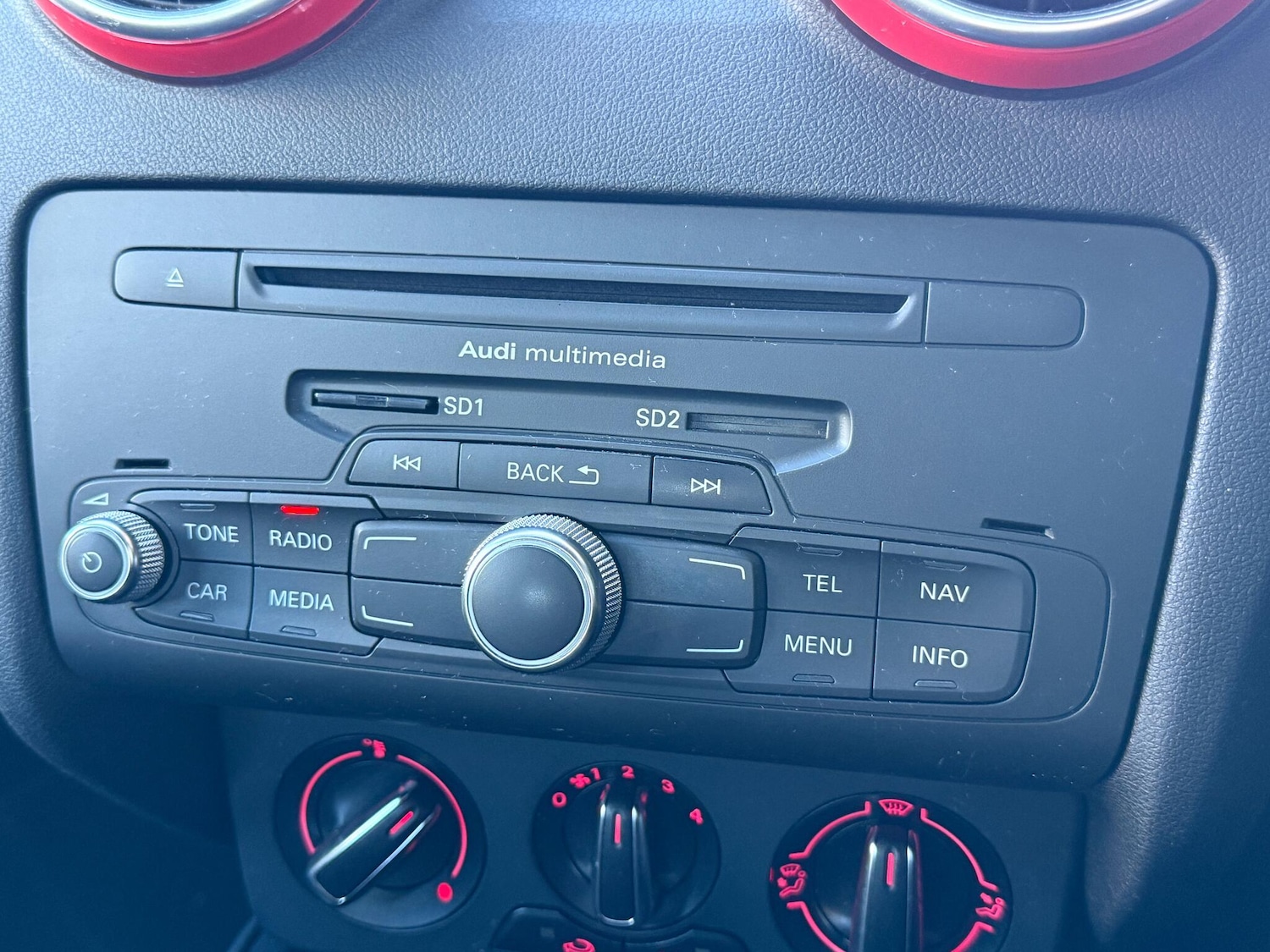 Used Audi A1 2014 for sale - 77439645: Photo 9