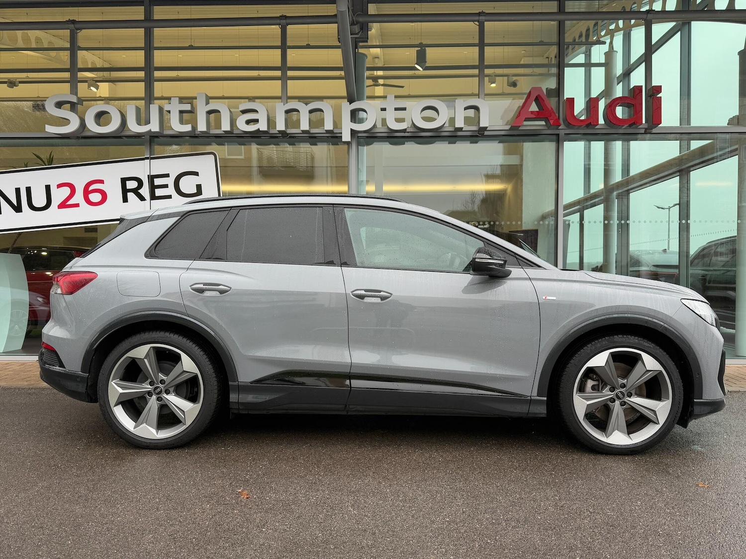 Used Audi Q4 e-tron for sale - 77705524: Photo 2