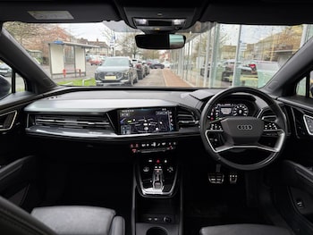 Used Audi Q4 e-tron 2022 for sale - 77559025: Photo