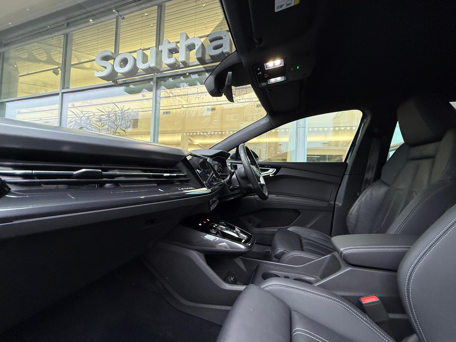 Used Audi Q4 e-tron 2022 for sale - 77559025: Photo 8