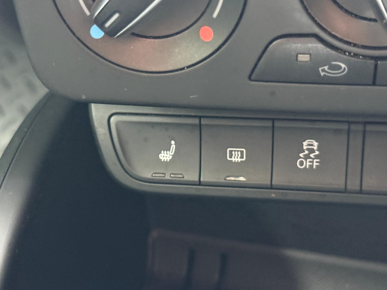 Used Audi Q3 2018 for sale - 76167138: Photo 9