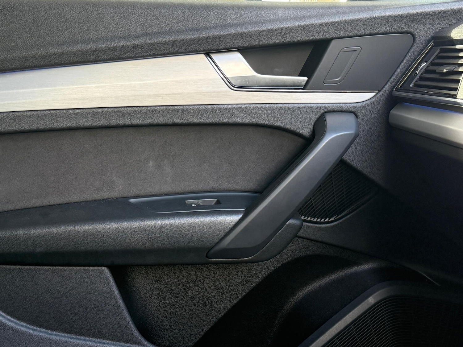 Used Audi Q5 2021 for sale - 76572571: Photo 34