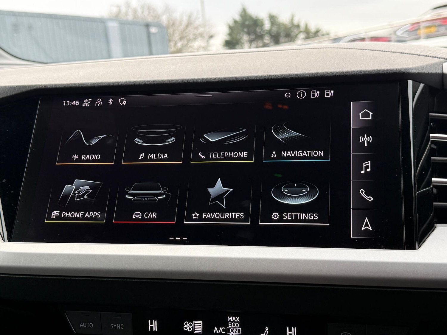 Used Audi Q4 e-tron 2023 for sale - 77202954: Photo 14