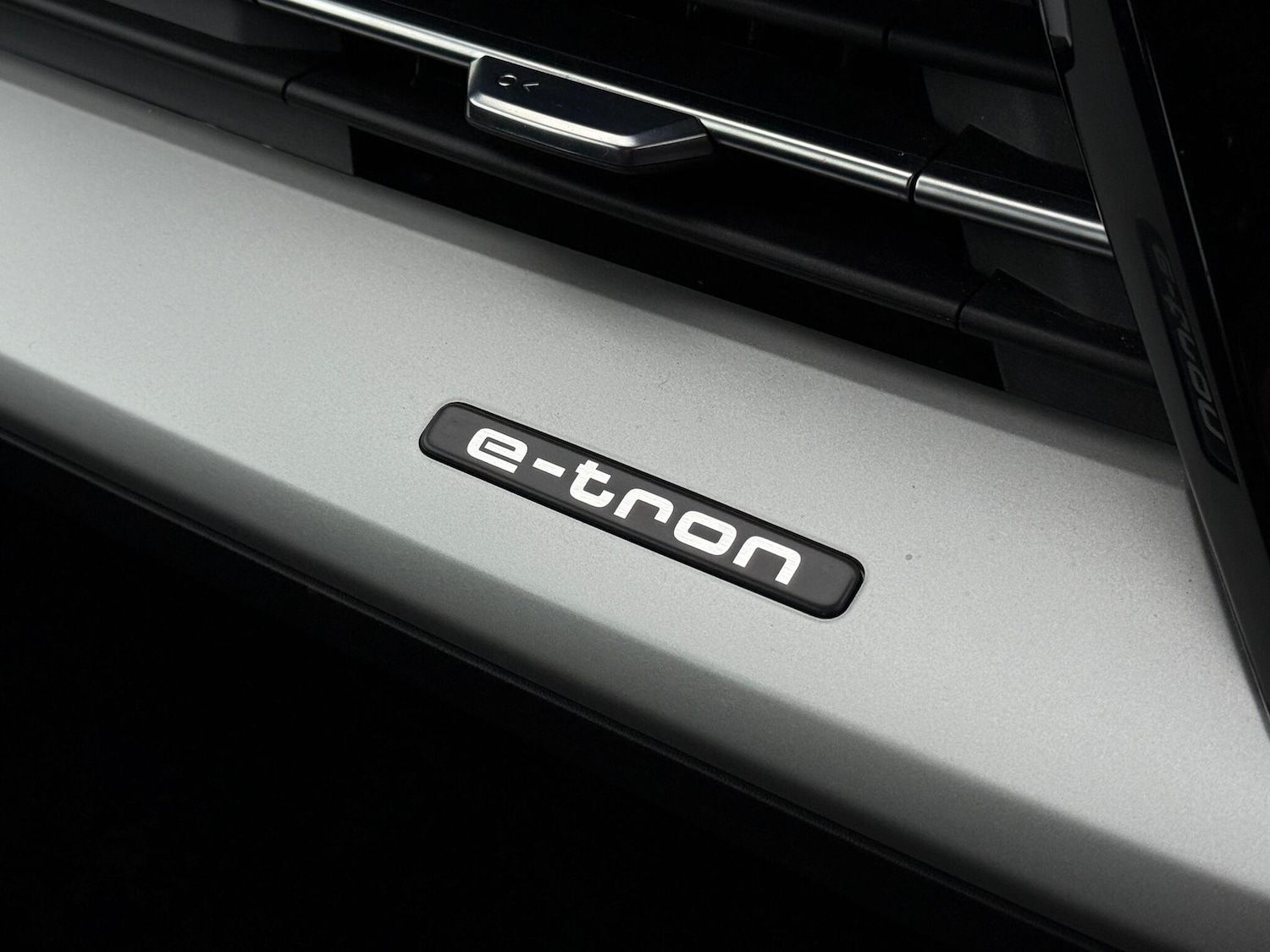 Used Audi Q4 e-tron 2023 for sale - 77202954: Photo 23