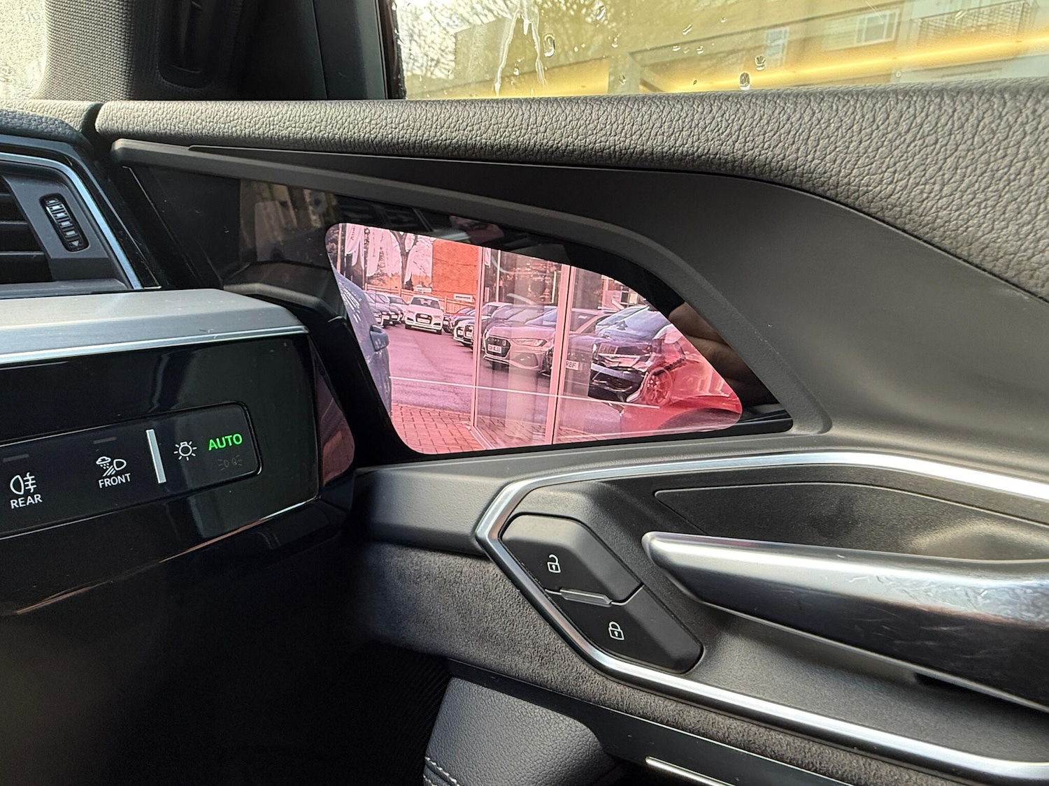 Used Audi e-tron 2021 for sale - 77377120: Photo 30