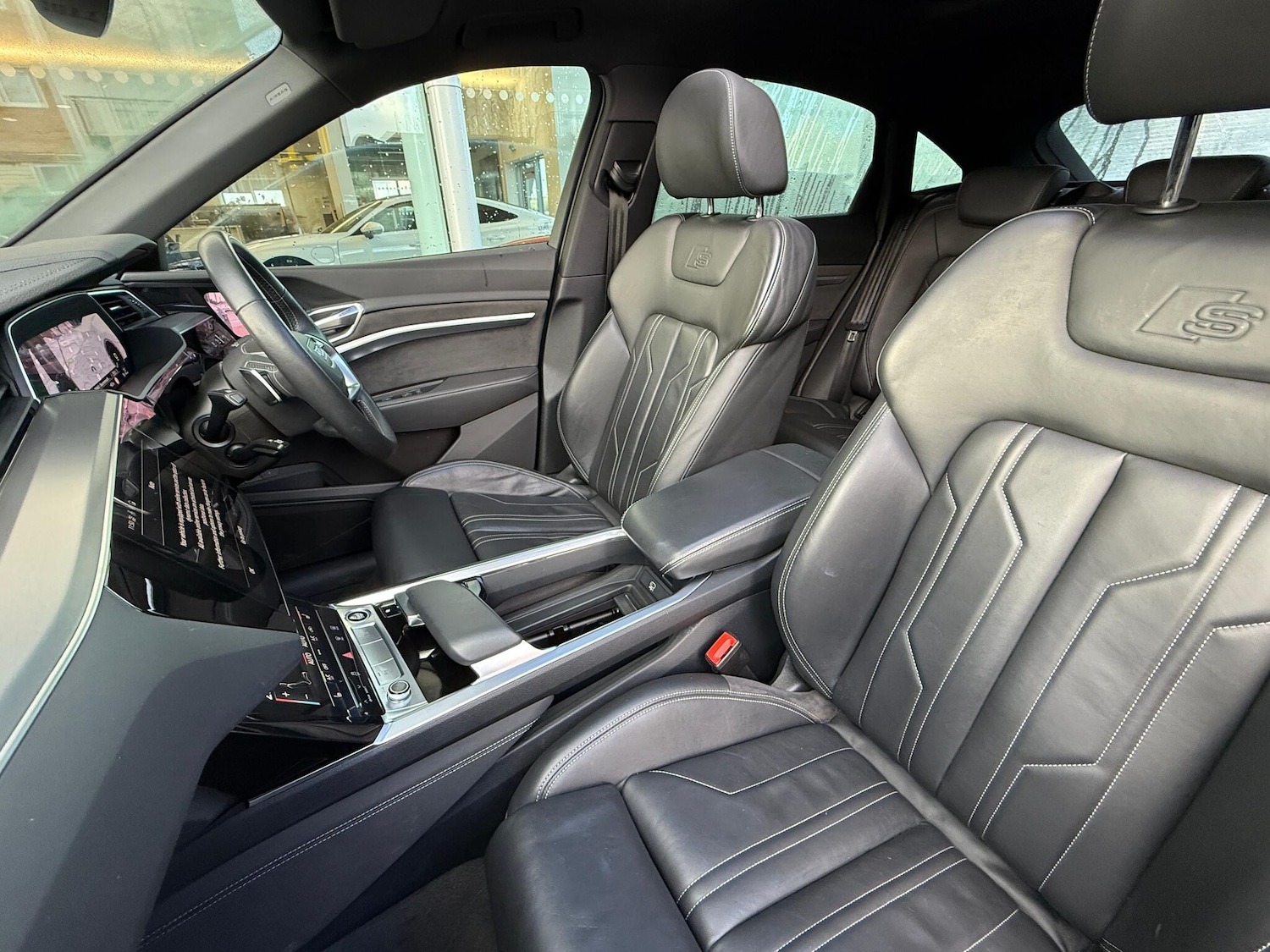 Used Audi e-tron 2021 for sale - 77377120: Photo 63