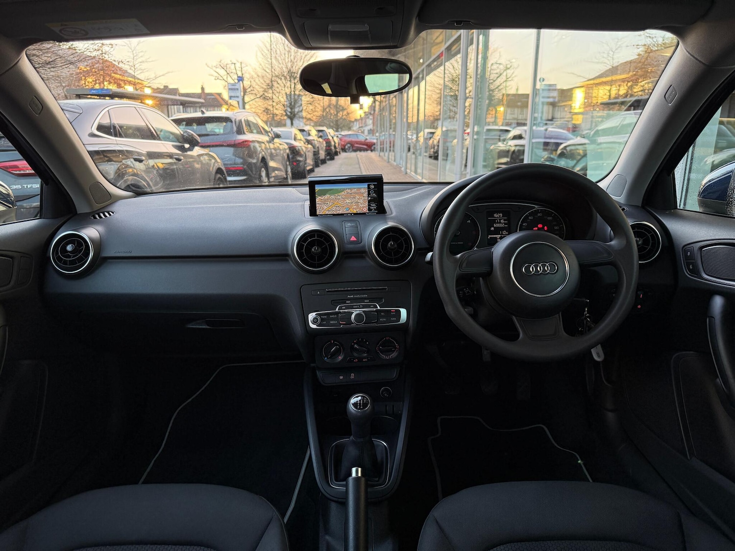 Used Audi A1 2018 for sale - 76899645: Photo 3