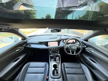 Used Audi e-tron GT 2022 for sale - 75213621: Photo