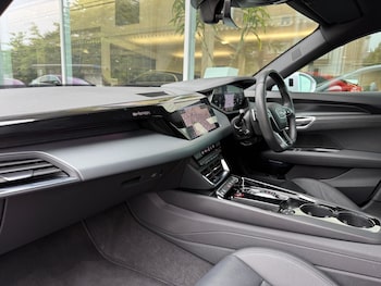 Used Audi e-tron GT 2021 for sale - 75577954: Photo