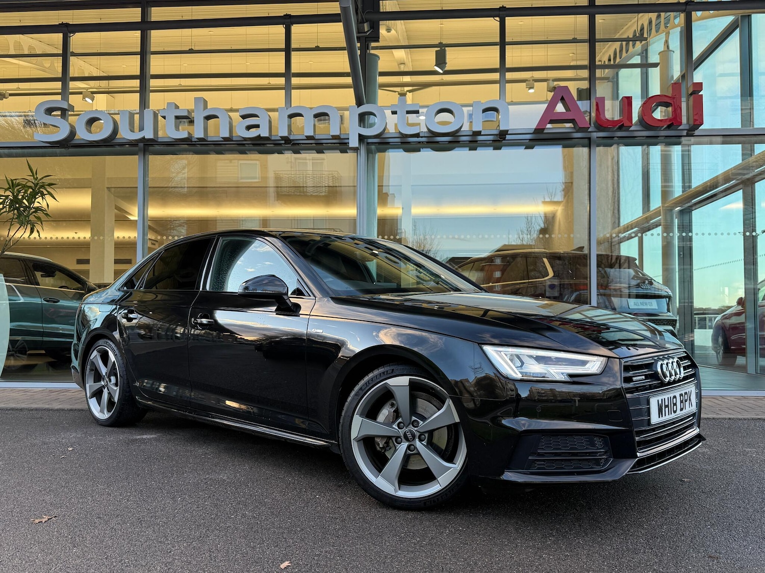 Used Audi A4 2018 for sale - 76832372: Photo 1