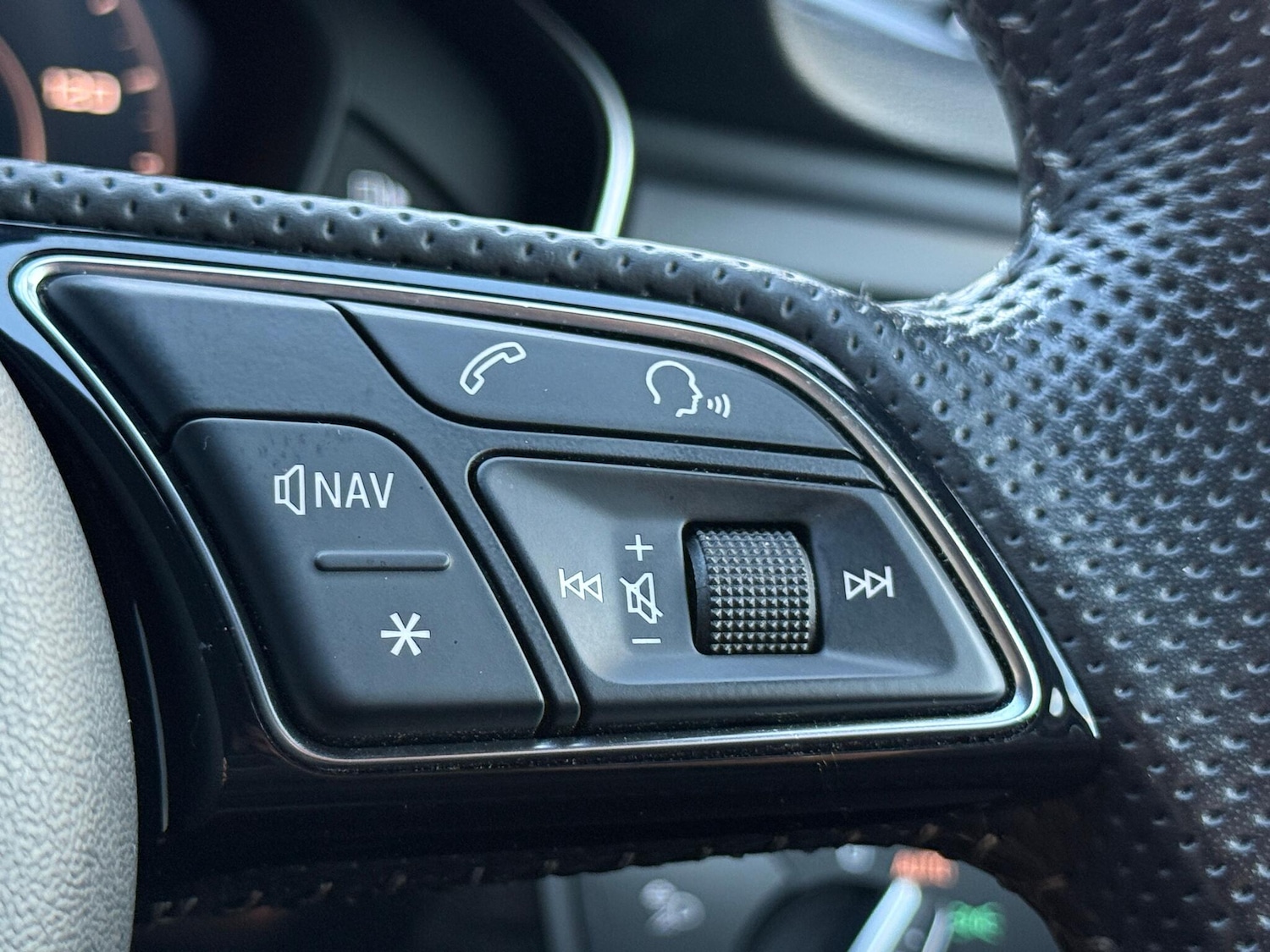 Used Audi A4 2018 for sale - 76832372: Photo 14