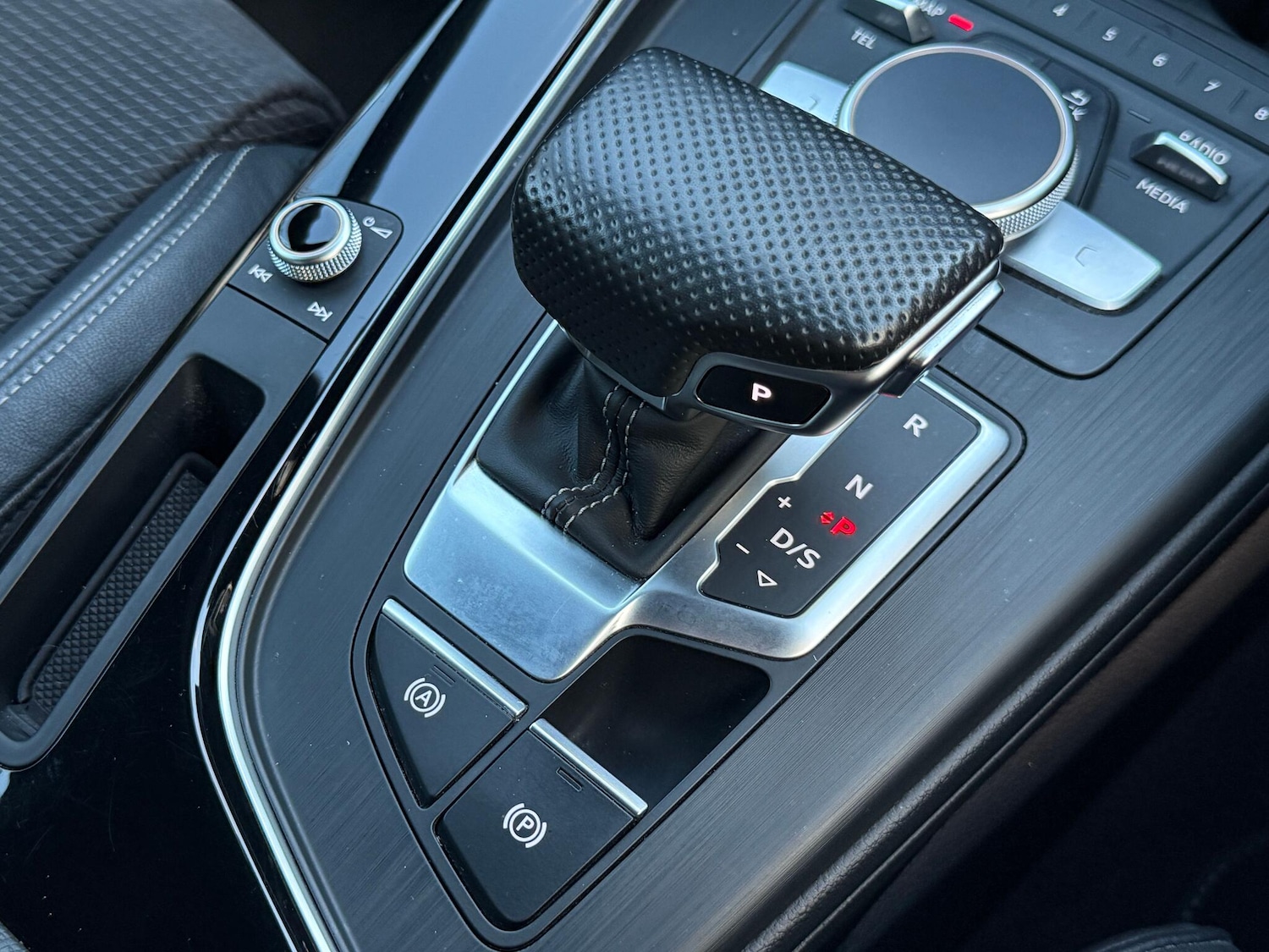 Used Audi A4 2018 for sale - 76832372: Photo 18