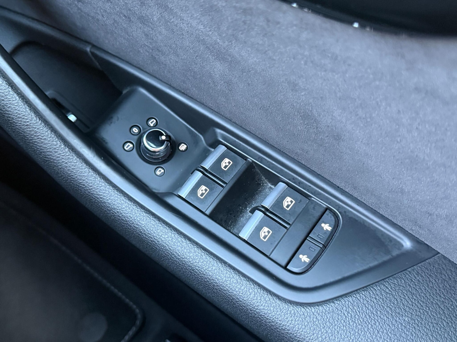 Used Audi A4 2018 for sale - 76832372: Photo 30