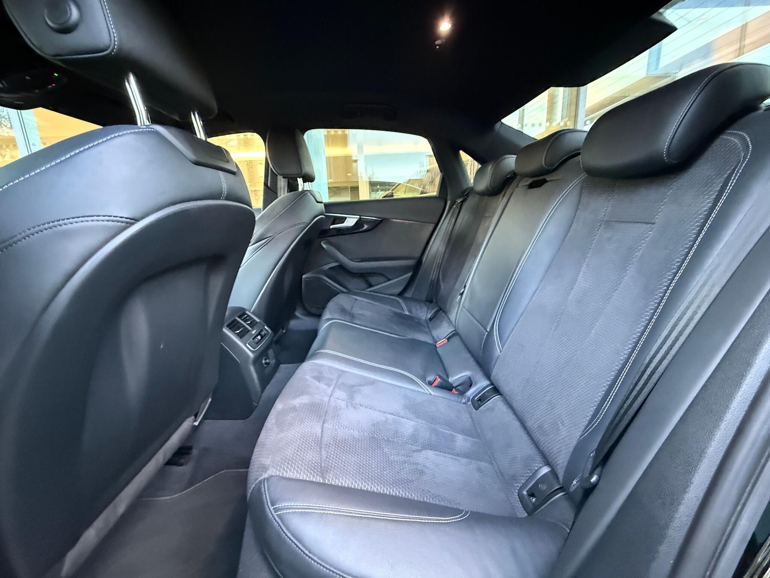 Used Audi A4 2018 for sale - 76832372: Photo 52