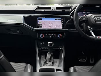 Used Audi Q3 2023 for sale - 75362772: Photo