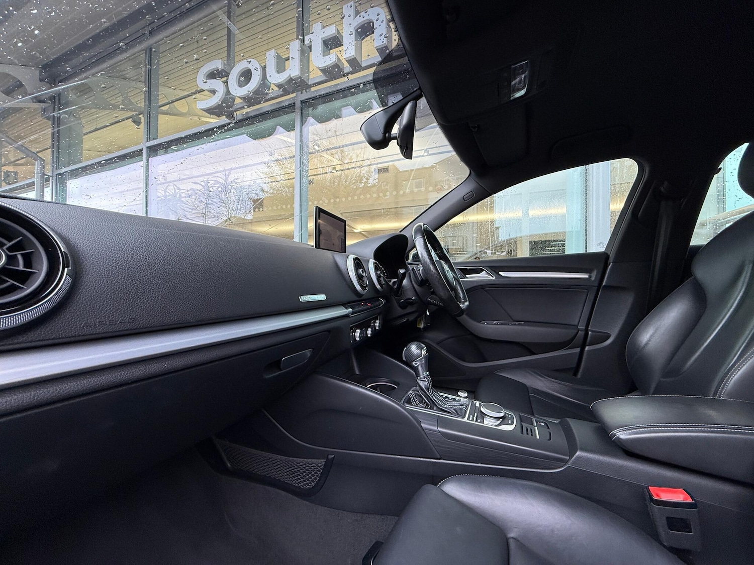 Used Audi A3 2017 for sale - 76457933: Photo 5