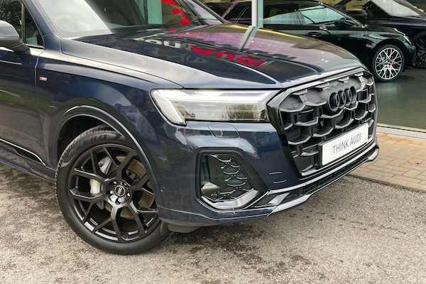 Used Audi Q7 2025 for sale - 76247874: Photo 17