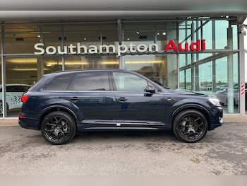 Used Audi Q7 2025 for sale - 76247874: Photo 2