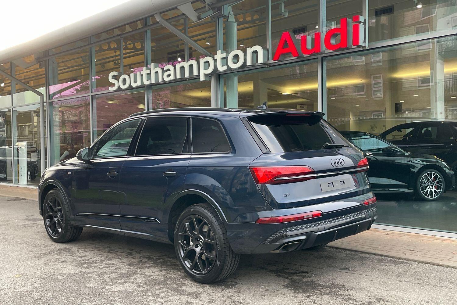 Used Audi Q7 2025 for sale - 76247874: Photo 8