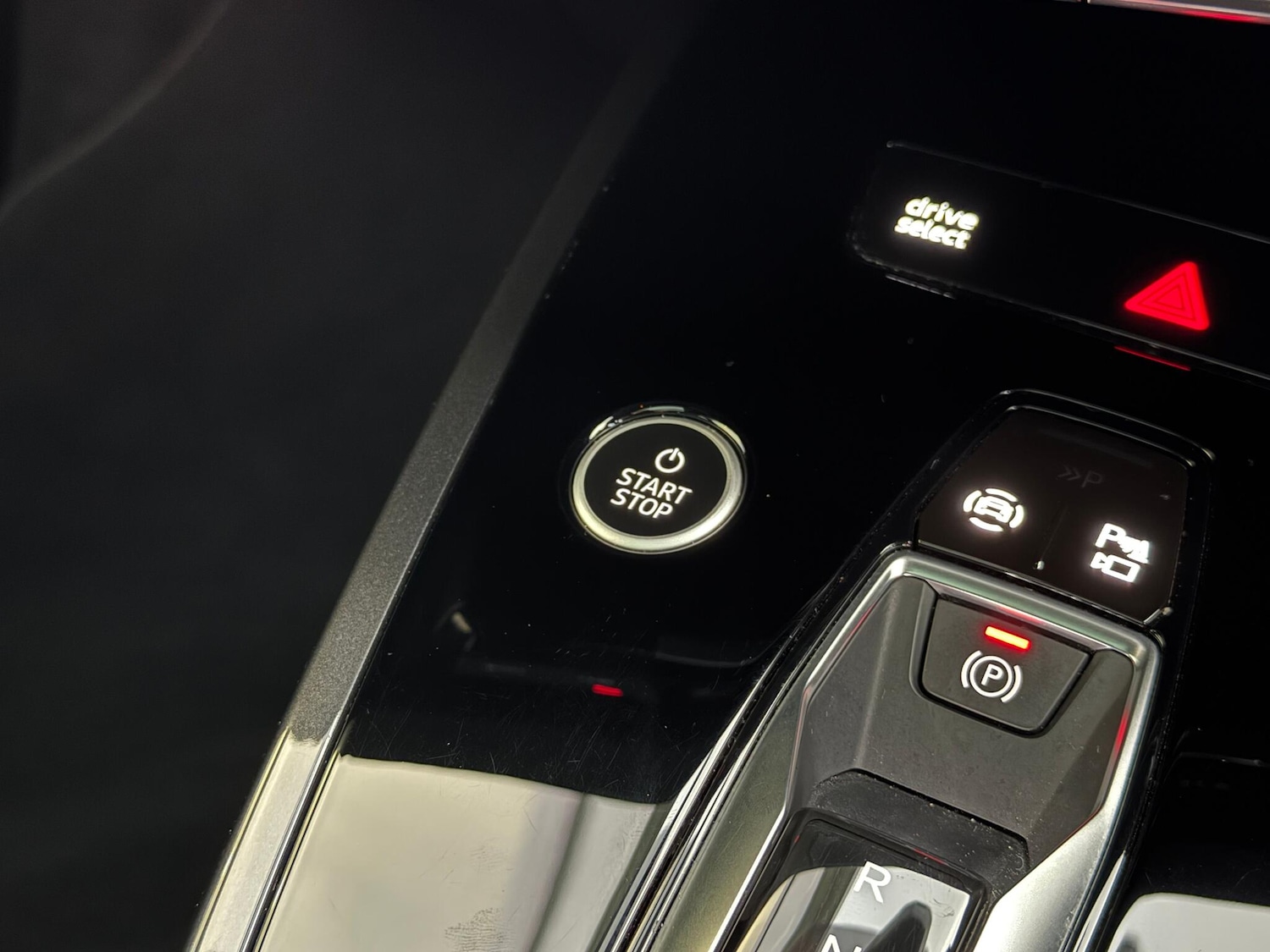 Used Audi Q4 e-tron 2022 for sale - 77175323: Photo 30