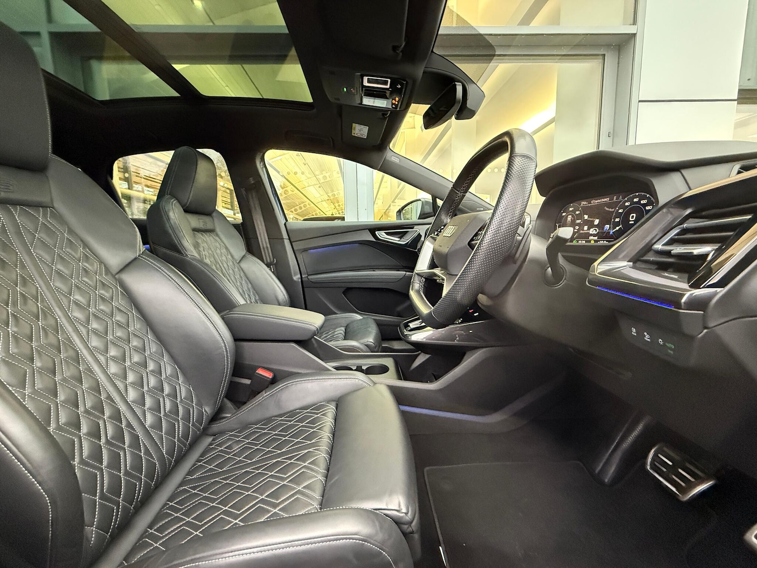 Used Audi Q4 e-tron 2022 for sale - 77175323: Photo 37