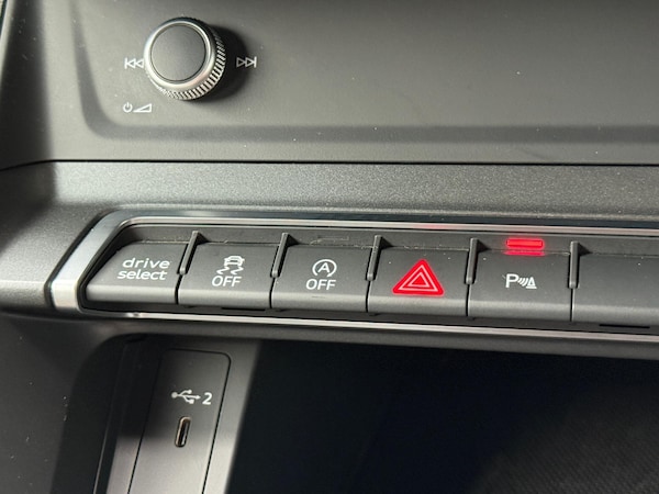 Used Audi Q3 2021 for sale - 76226507: Photo 12