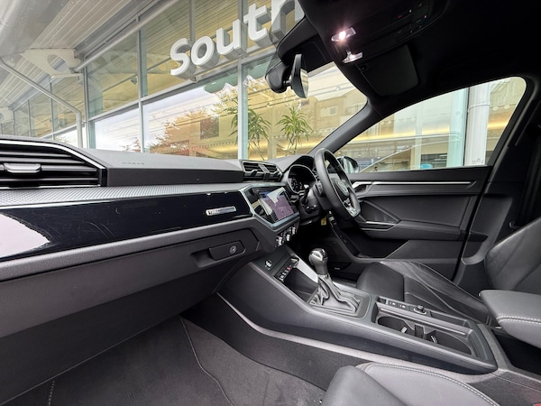 Used Audi Q3 2021 for sale - 76226507: Photo 6