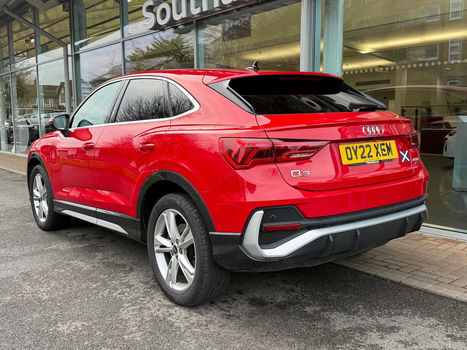 Used Audi Q3 2022 for sale - 77202959: Photo 65