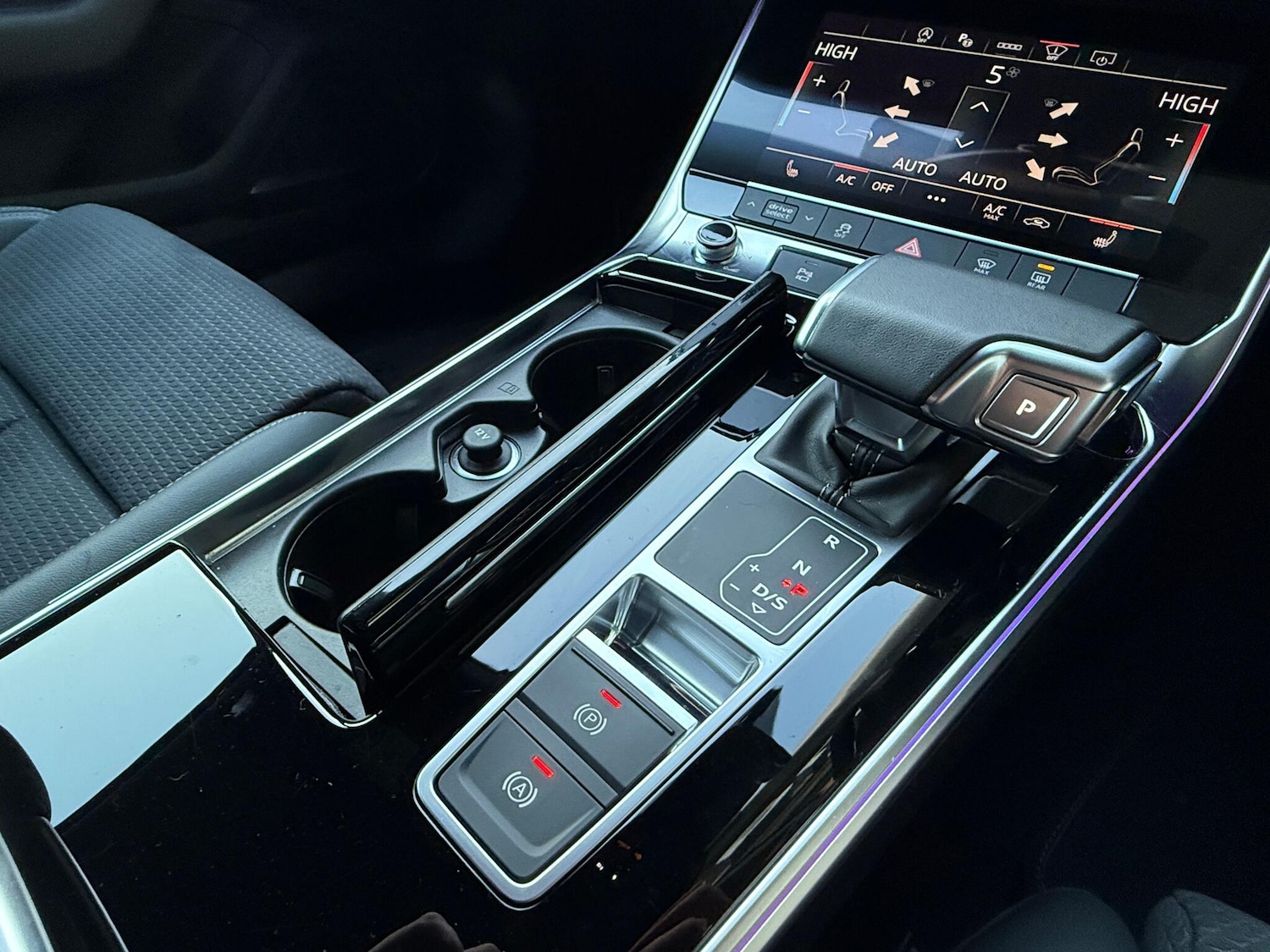 Used Audi A6 Avant 2025 for sale - 76607856: Photo 16