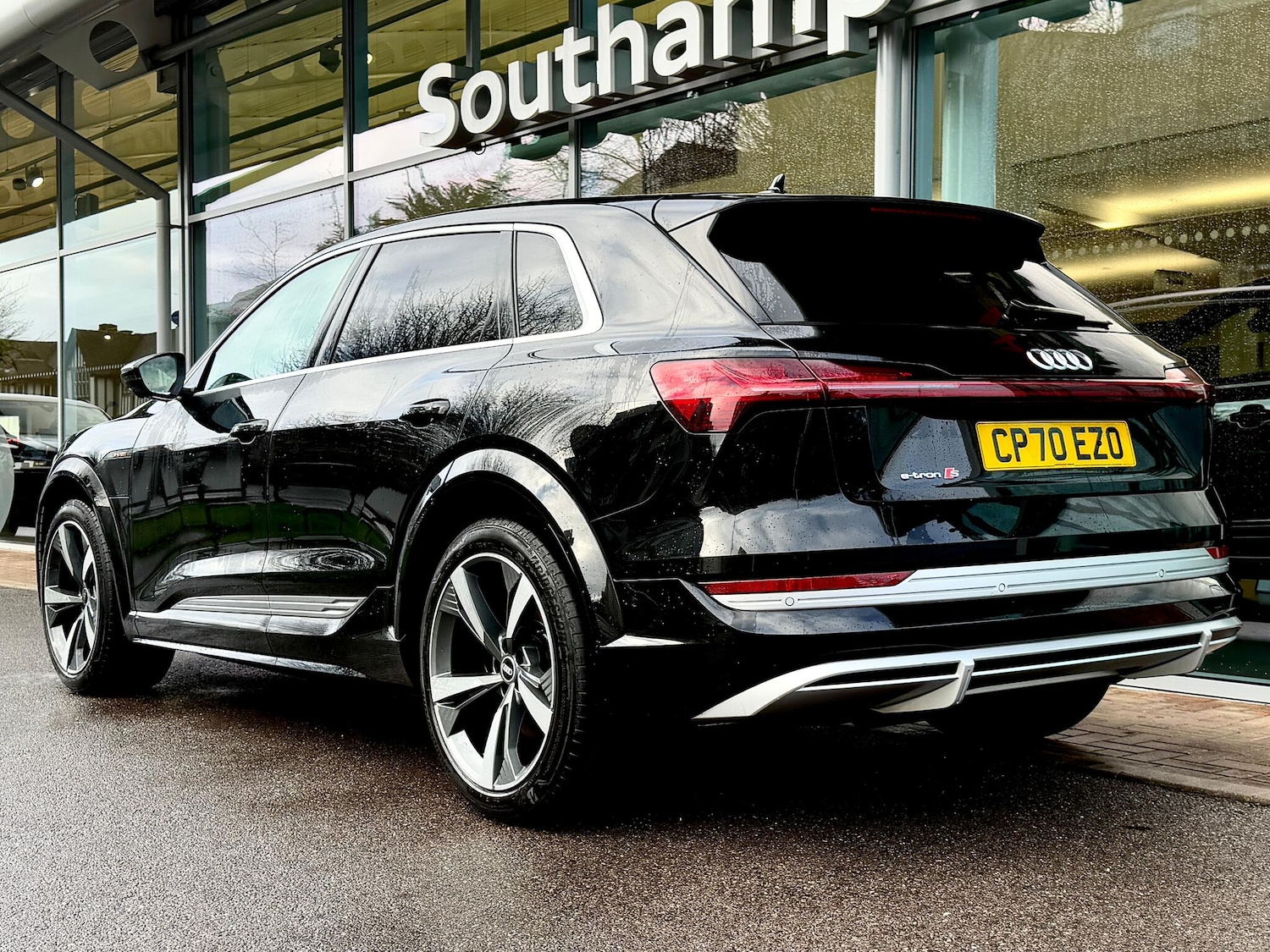 Used Audi e-tron 2021 for sale - 77550344: Photo 10