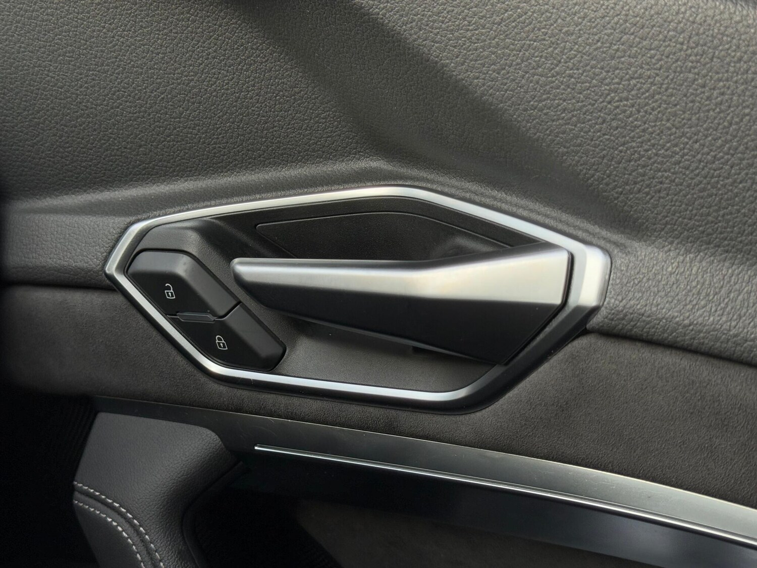 Used Audi e-tron 2021 for sale - 77550344: Photo 37