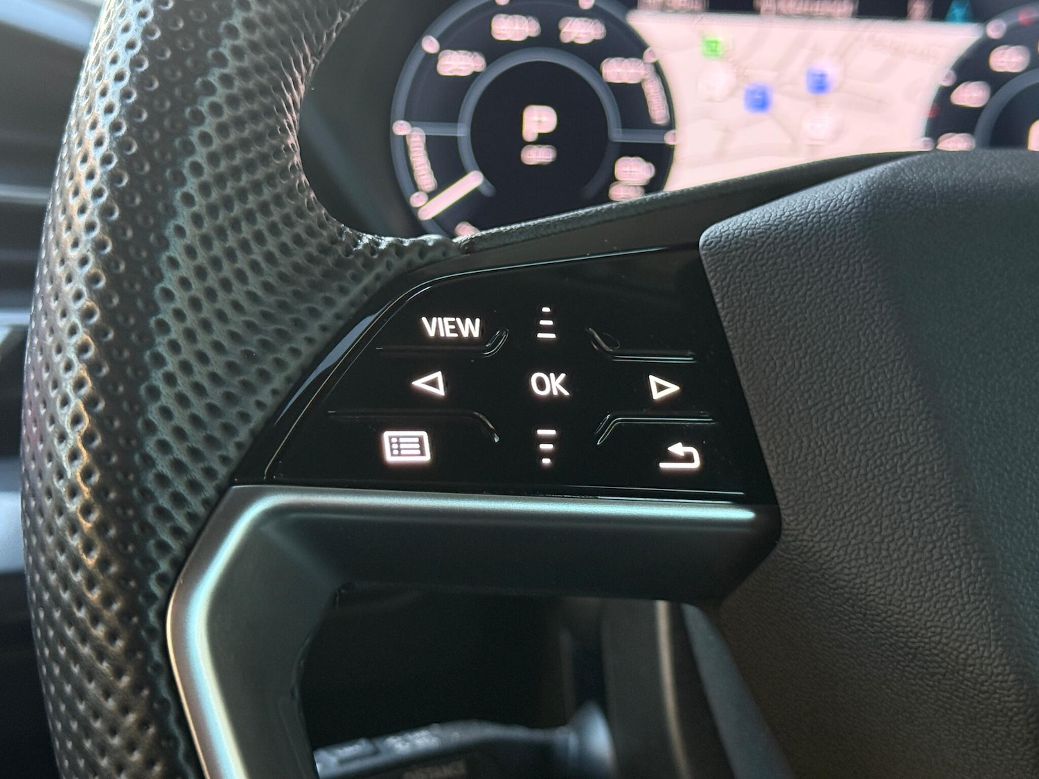 Used Audi Q4 e-tron 2024 for sale - 77091442: Photo 15