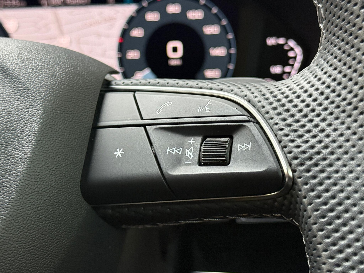 Used Audi Q3 2024 for sale - 76572732: Photo 66